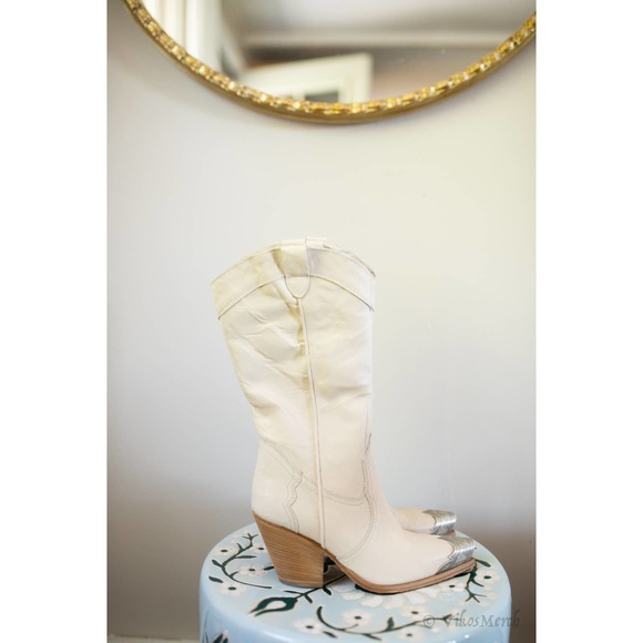 Free People Brayden Tall Boots Size 39.5 Bone Leather NEW - Picture 1 of 5